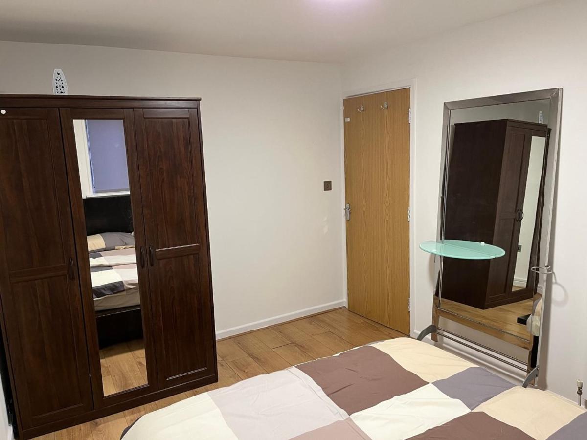 Three Bedroom House In Tooting By Star Apartments Londra Dış mekan fotoğraf