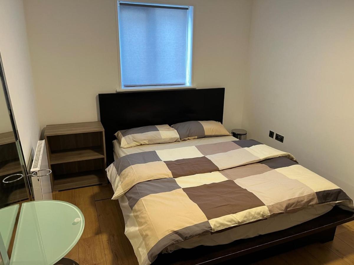 Three Bedroom House In Tooting By Star Apartments Londra Dış mekan fotoğraf