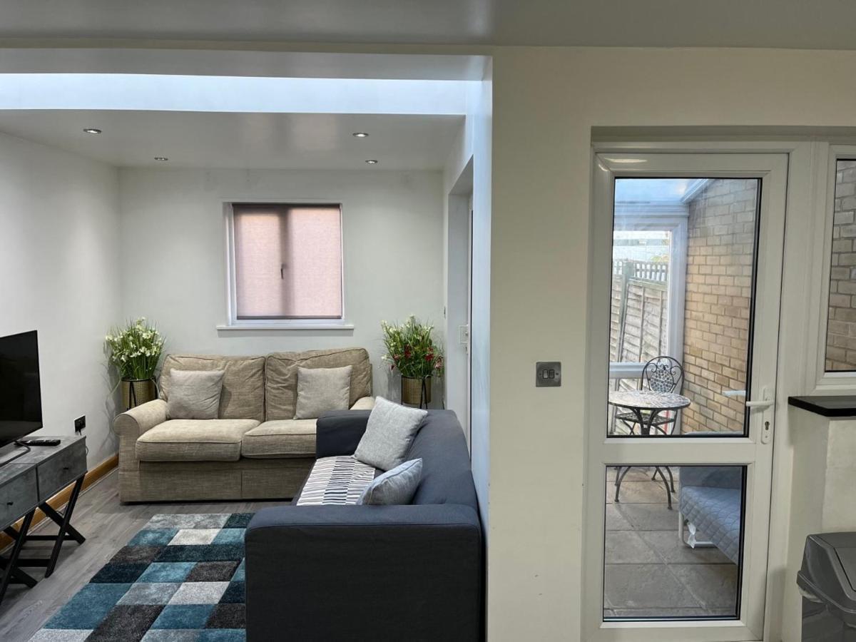 Three Bedroom House In Tooting By Star Apartments Londra Dış mekan fotoğraf
